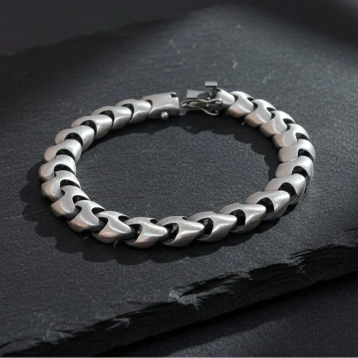 925 Sterling Silver Sculpted Men's Link Bracelet