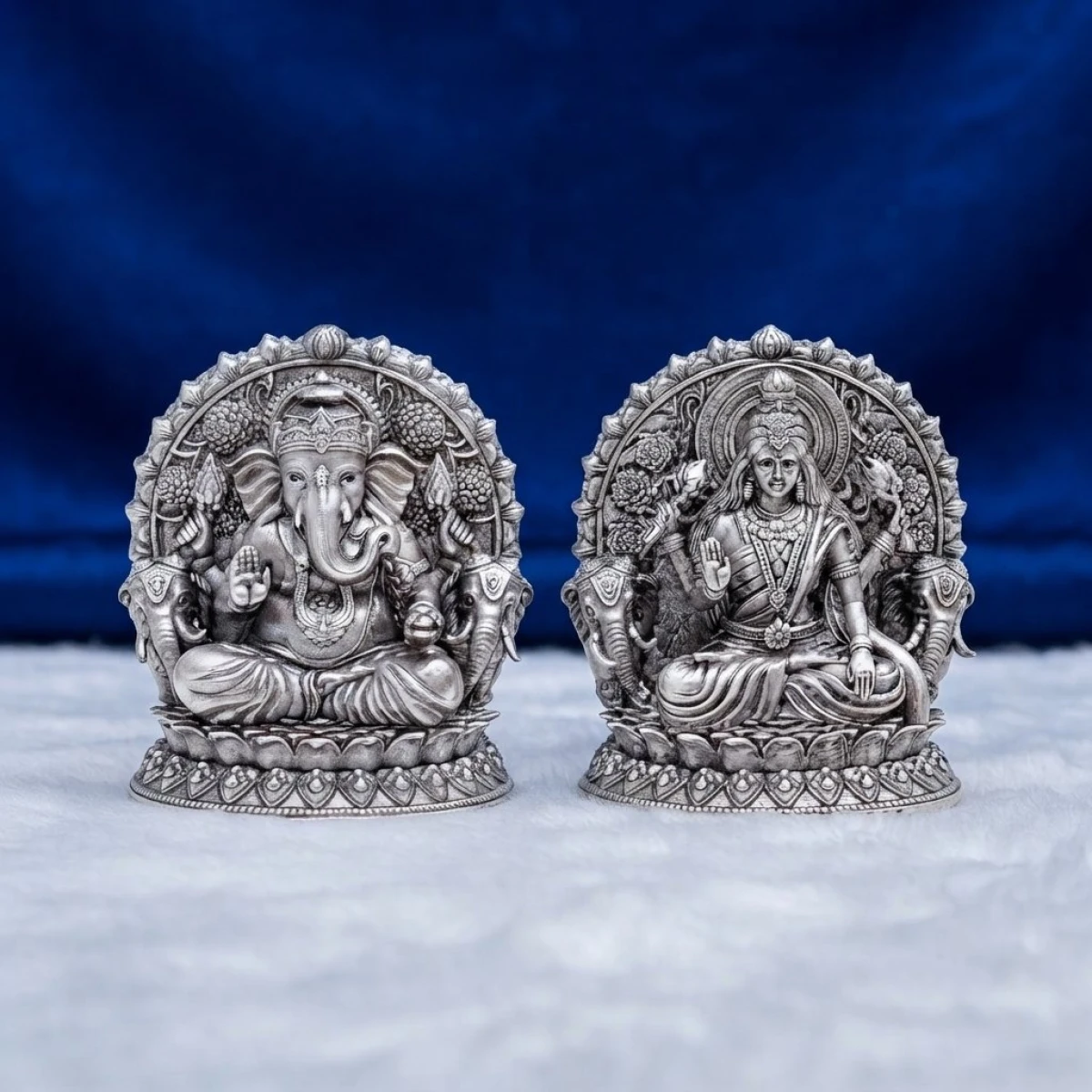 925 Silver Ganesh Ji & Lakshmi Ji Idol Set