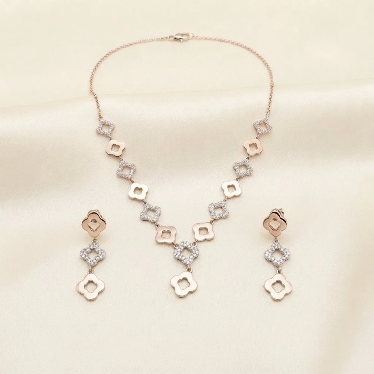 Rose Gold and Diamond Four-Leaf Clover Jewelry Set