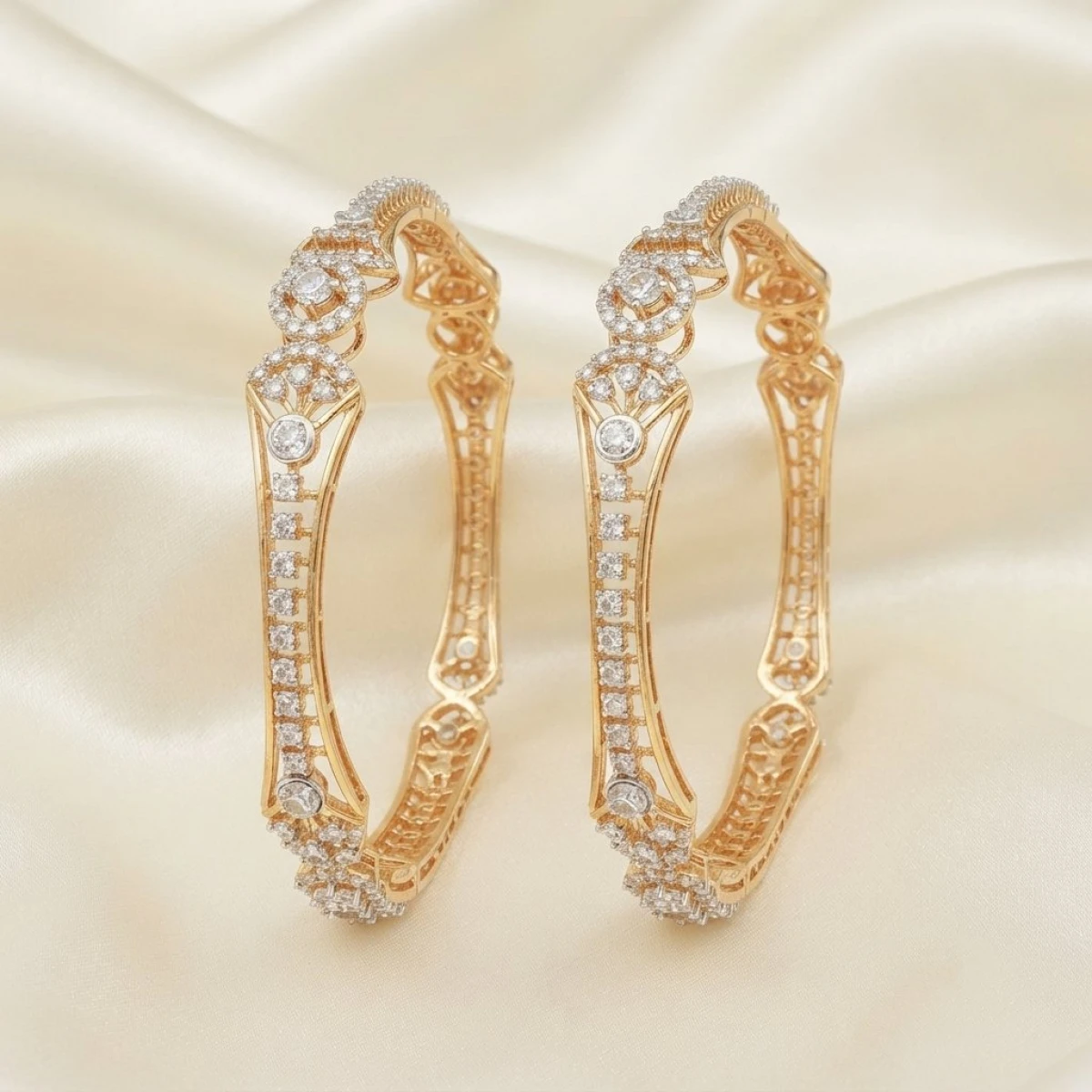 Diamond Motif Gold Bangle Set