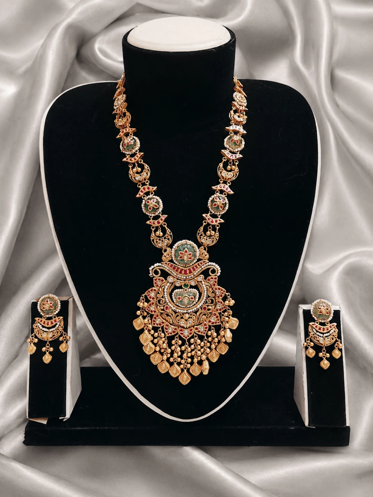 Ethereal Gold Necklace Set