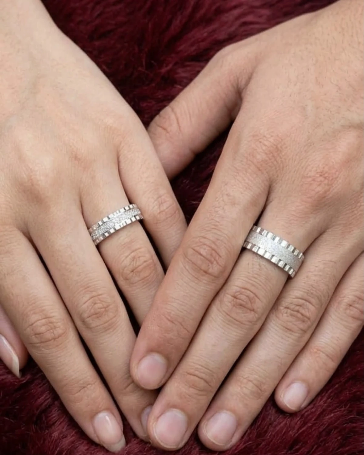 Silver Textured & Ribbed Edge Unisex Couple Rings Set