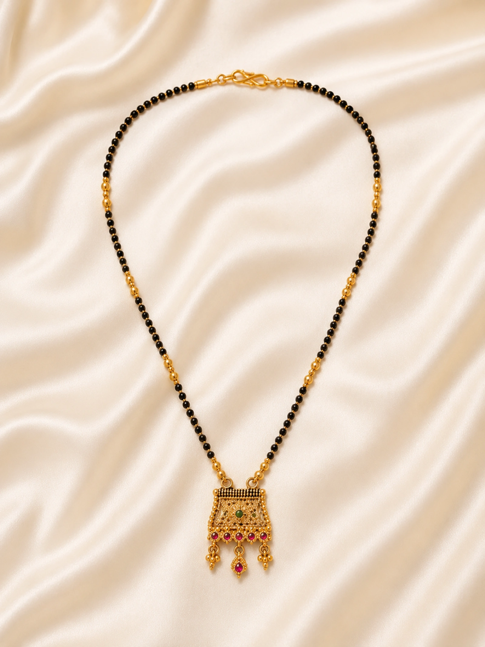 Gold Women’s Traditional Designer Mangalsutra