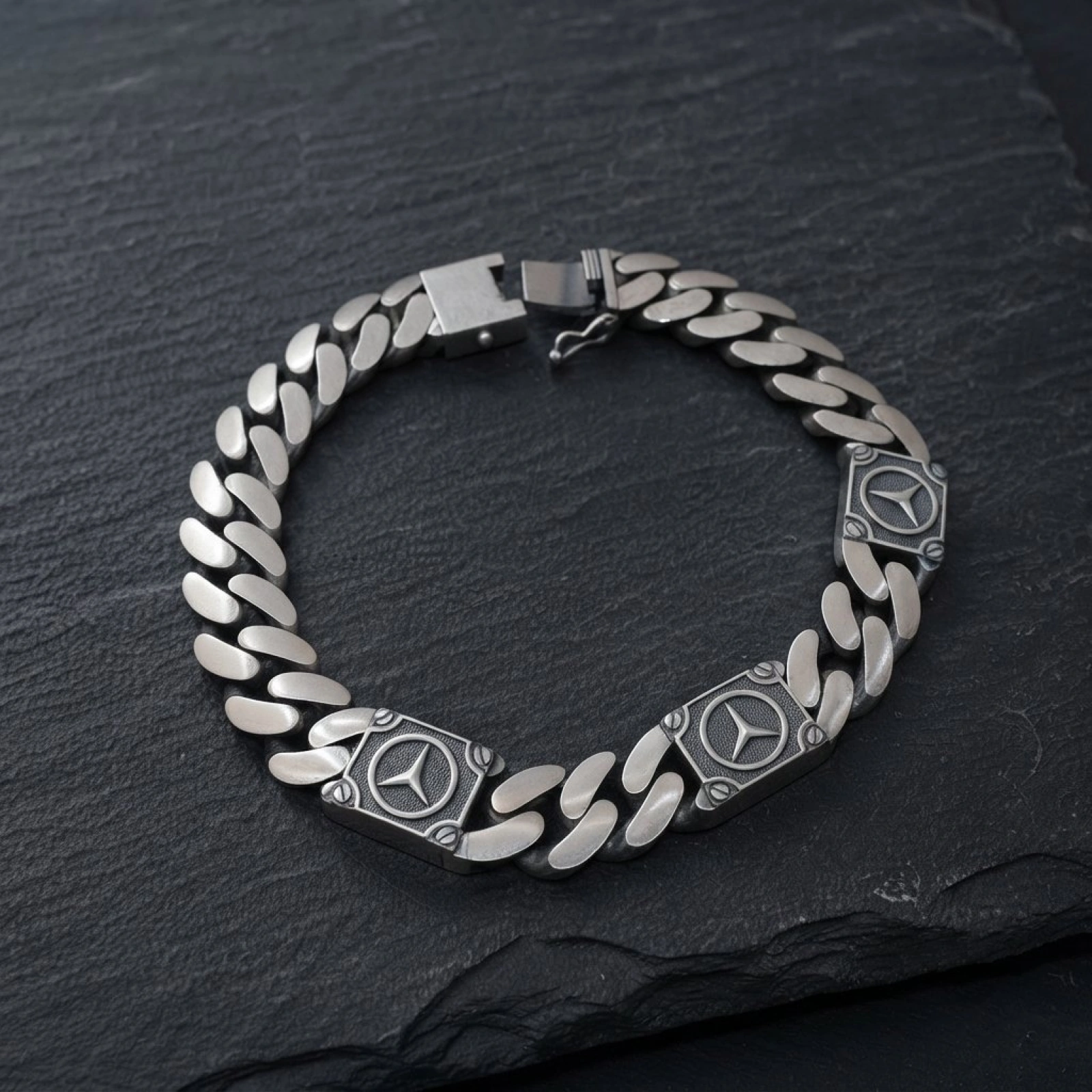 Silver Urban Link Bracelet for Men