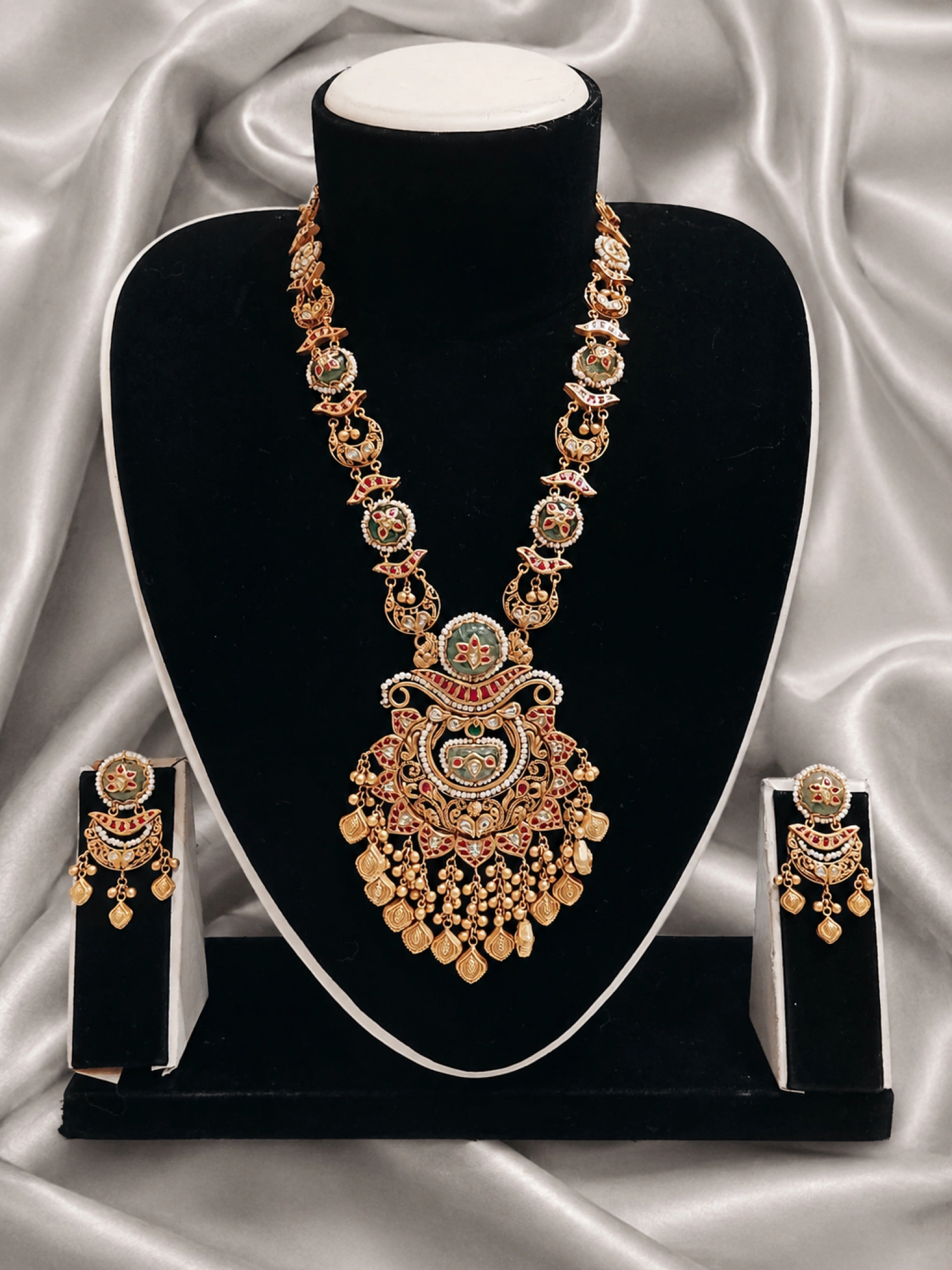 Ethereal Gold Necklace Set
