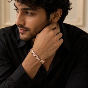Men’s Gold Link Pattern Kada Gallery View