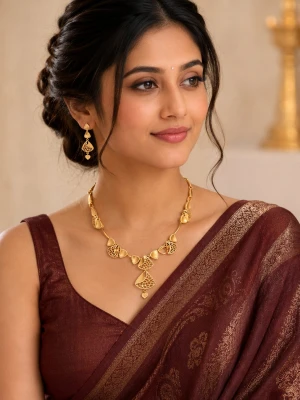 Elegant Gold Women’s Designer Half Set Gallery View