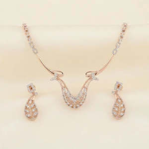 Elegant Gold and Diamond Leaf Necklace Set Main View