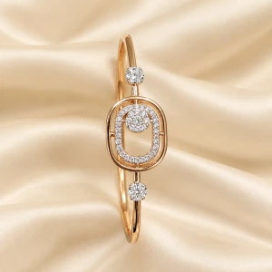 Rose Gold Oval Pavé Diamond Bangle Main View