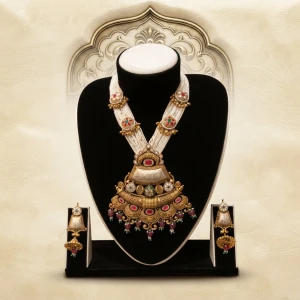 Royal Antique Kundan Pearl Necklace Set Gallery View