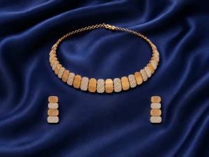 Elegant Gold Women’s Designer Half Set Main View