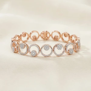 Radiant Circular Link Pavé Diamond Bracelet in Rose Gold Gallery View