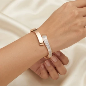 Rose Gold Elegant Women’s Bracelet Gallery View