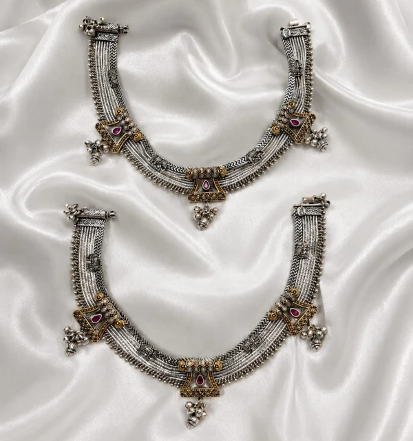 Tribal Dual-Tone Silver Mesh Payal Set