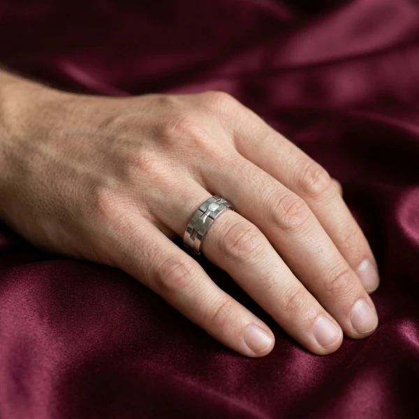 Silver Chain-Link Pattern Men's Band Ring