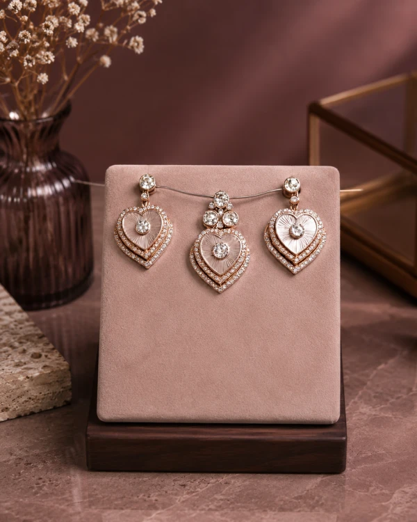 Noble Diamond Oval Pendant Set