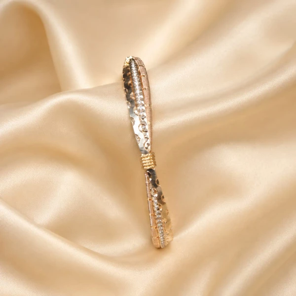 Elegant Gold Women’s Dual-Tone Designer Bangle