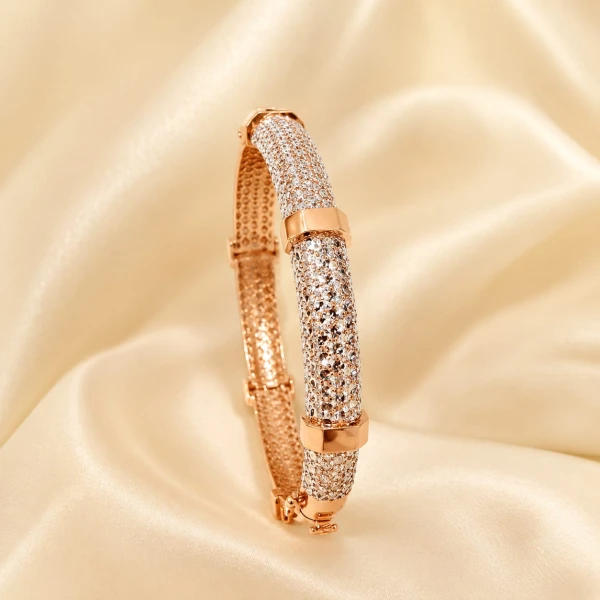 Gold Women’s Sparkling Textured Designer Bangle