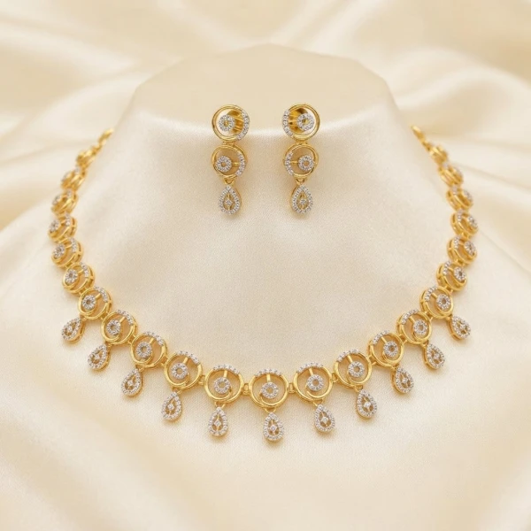Elegant Gold Women’s Half Set – Necklace & Earrings