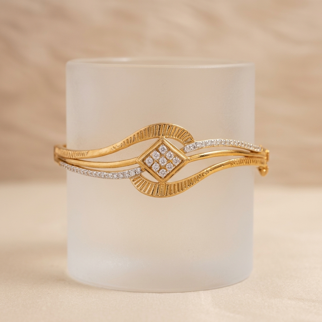 Elegance Gold Broad Bangle