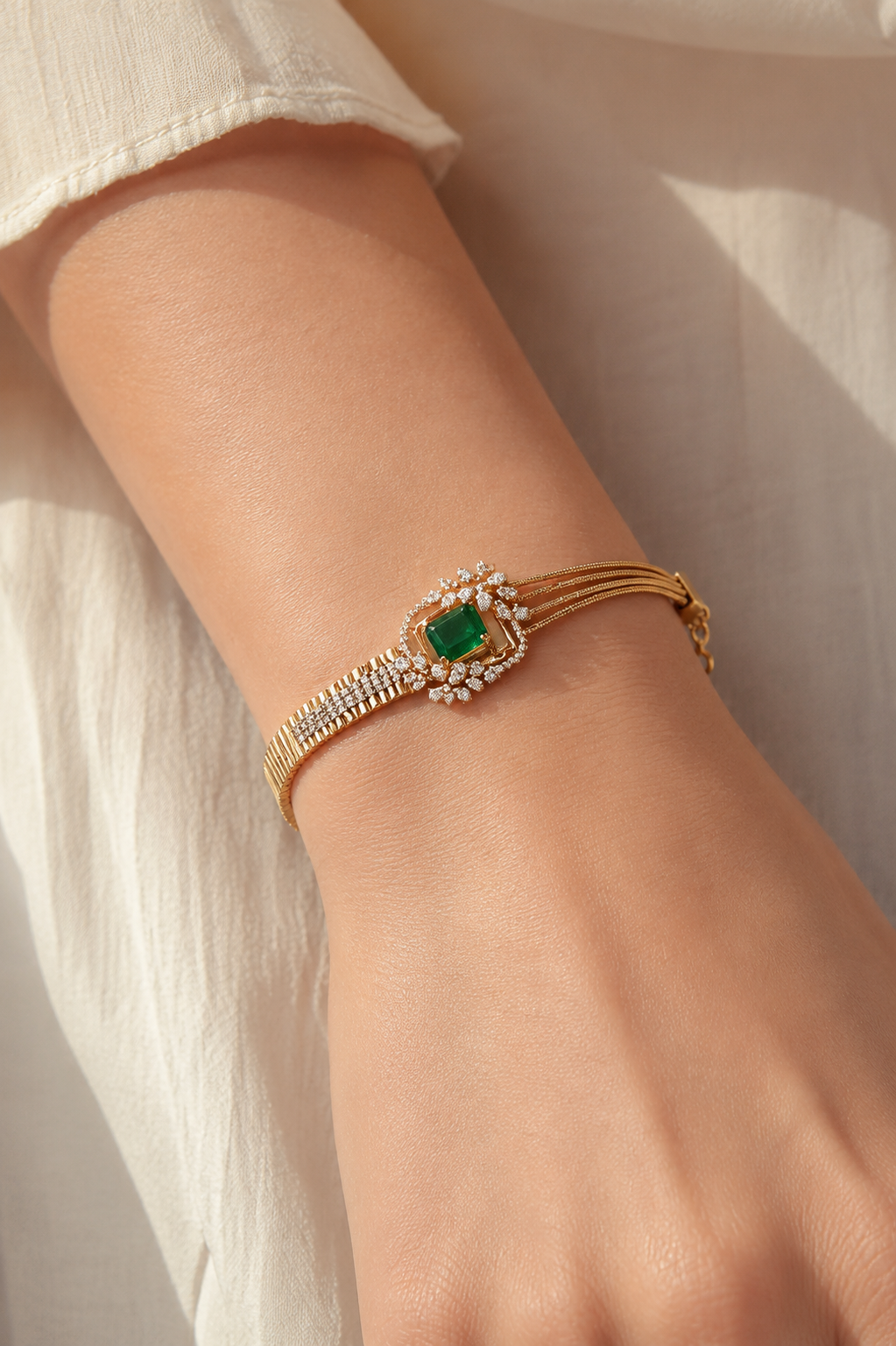 Royal Gold Emerald and Diamond Wristlet