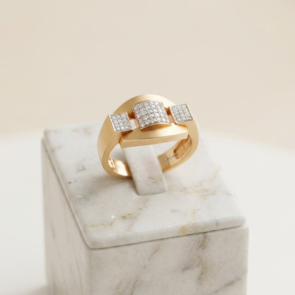 Royal Gold Ring