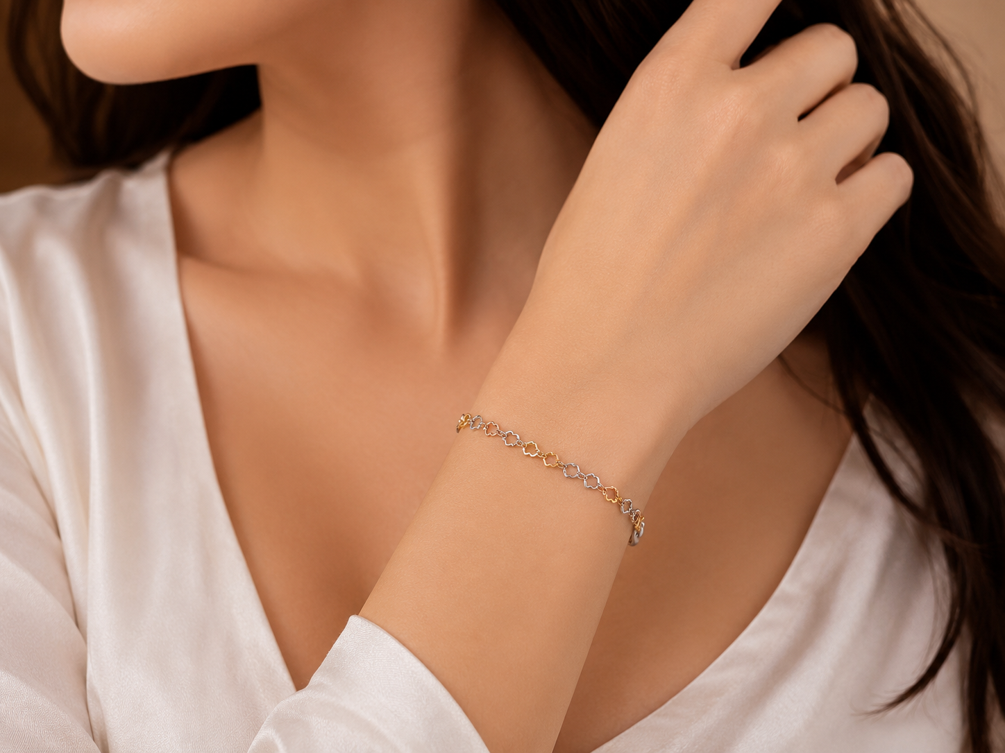 Aura Silver Elegant Bracelet