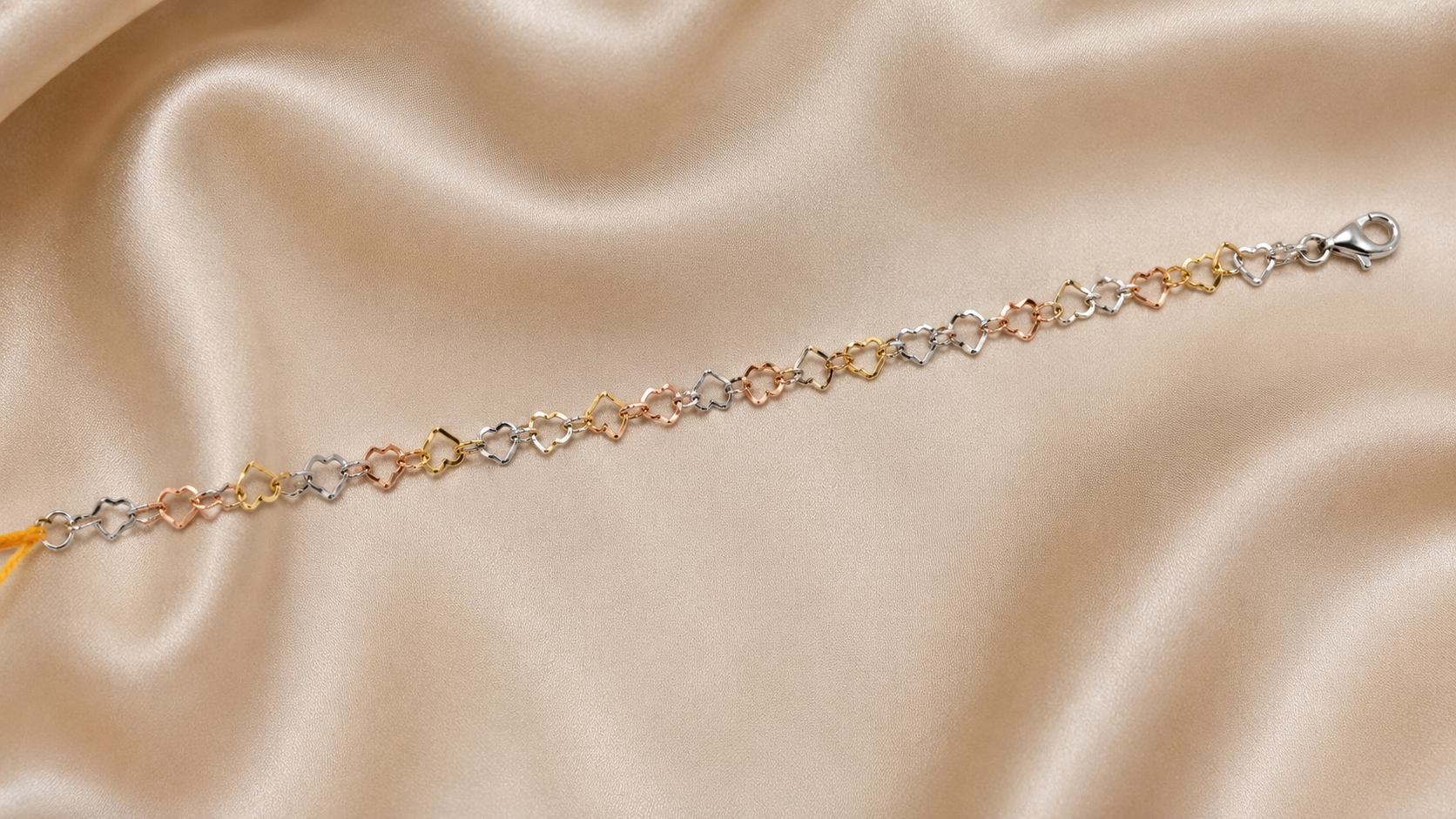 Noble Silver Lustrous Bracelet